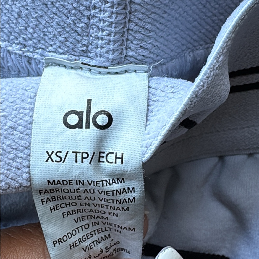 ALO Yoga Kids Leggings in White with Black Accents - Picture 2 of 3
